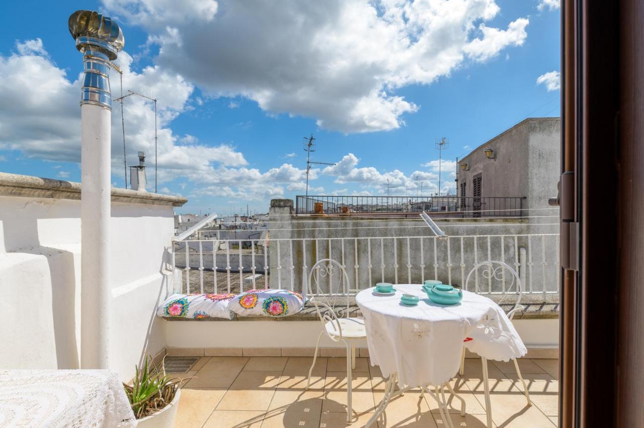 La Terrazza Del Marinaio Apartment ออสตูนี ภายนอก รูปภาพ